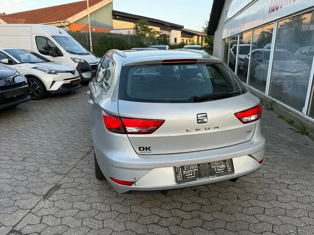 Gebraucht Seat Leon ST Style 150 PS (110 kW) 2017 Silber Kombi