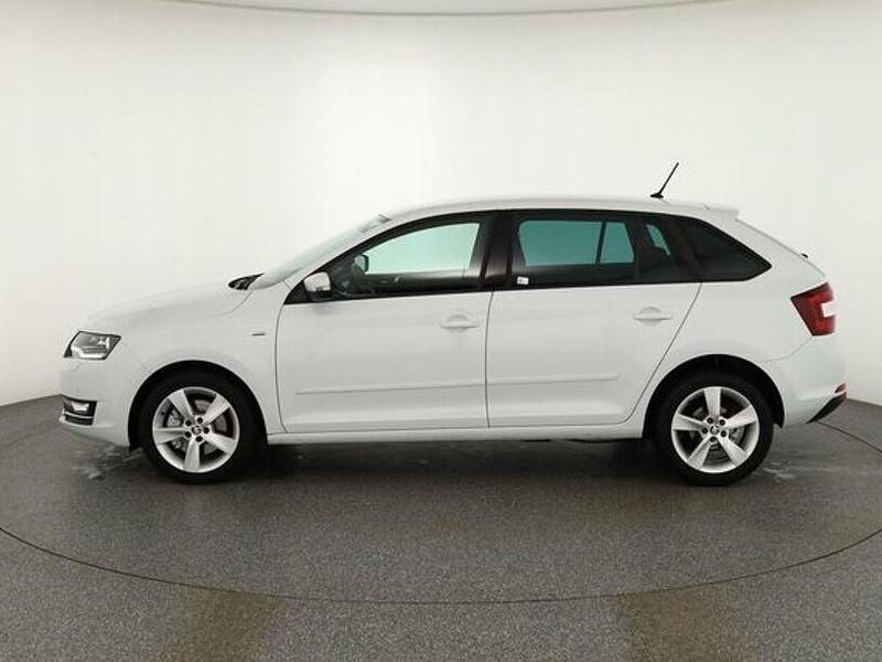 Gebraucht Skoda Rapid Clever 110 PS (80 kW) 2019 Weiß Kombi