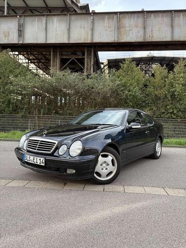 Gebraucht Mercedes CLK200 163 PS (119 kW) 2000 Schwarz Coupé