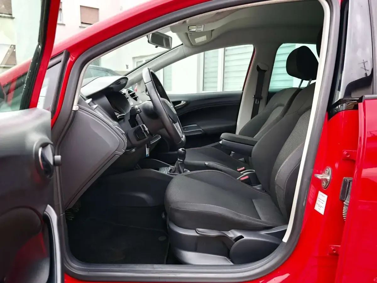 Gebraucht Seat Ibiza FR 105 PS (77 kW) 2015 "emocion" rot Kleinwagen