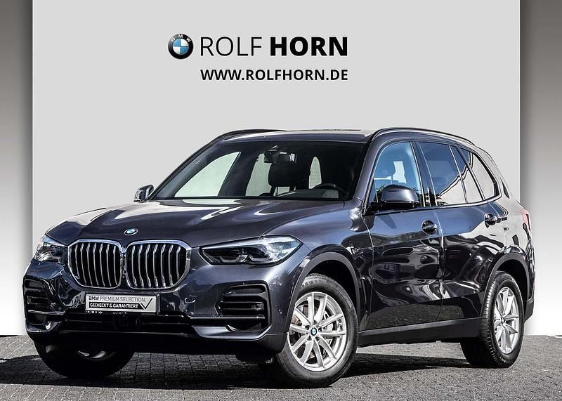 Grau Gebraucht 2022 BMW X5 Sport Line SUV | 61.610 € (Fairer Preis) - Bild 1/4