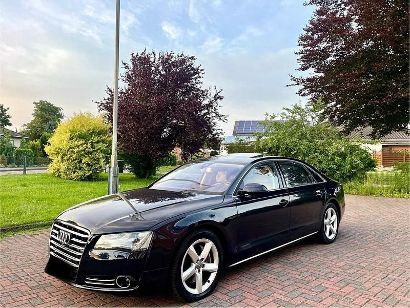 Andere außenfarben Gebraucht 2012 Audi A8L Limousine | 13.200 € (Guter Preis) - Bild 1/4