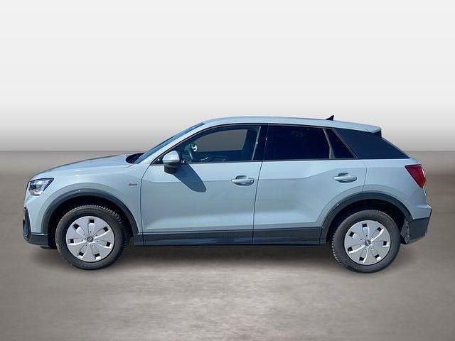 Gebraucht Audi Q2 Ambiente 150 PS (110 kW) 2022 Pfeilgrau perleffekt SUV