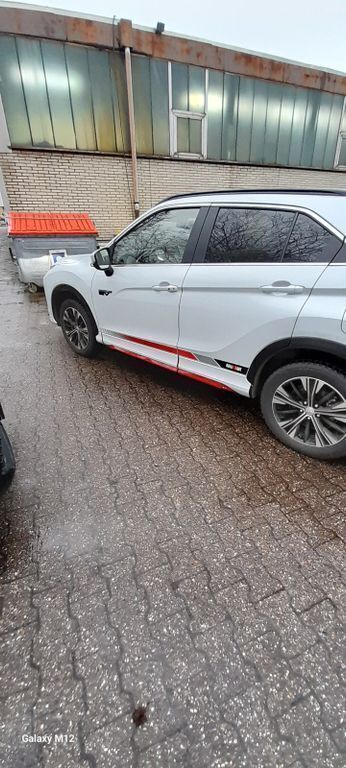 Gebraucht Mitsubishi Eclipse Cross Plus 98 PS (72 kW) 2024 Weiß SUV