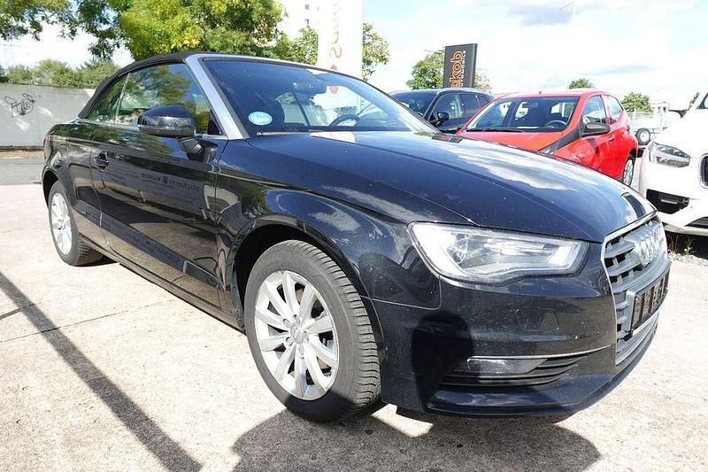 Schwarz Gebraucht 2016 Audi A3 Cabriolet Attraction Cabrio | 8.490 € (Fairer Preis) - Bild 1/4