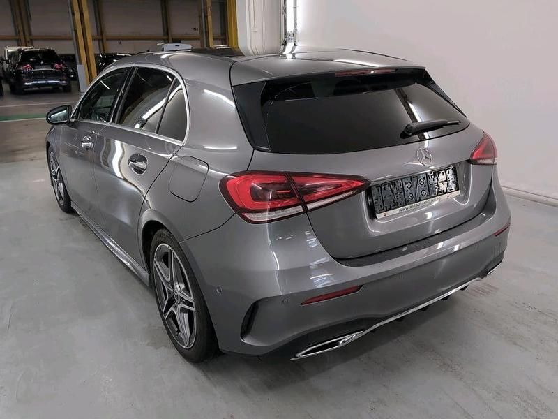 Gebraucht Mercedes A180 AMG 116 PS (85 kW) 2019 Grau Limousine