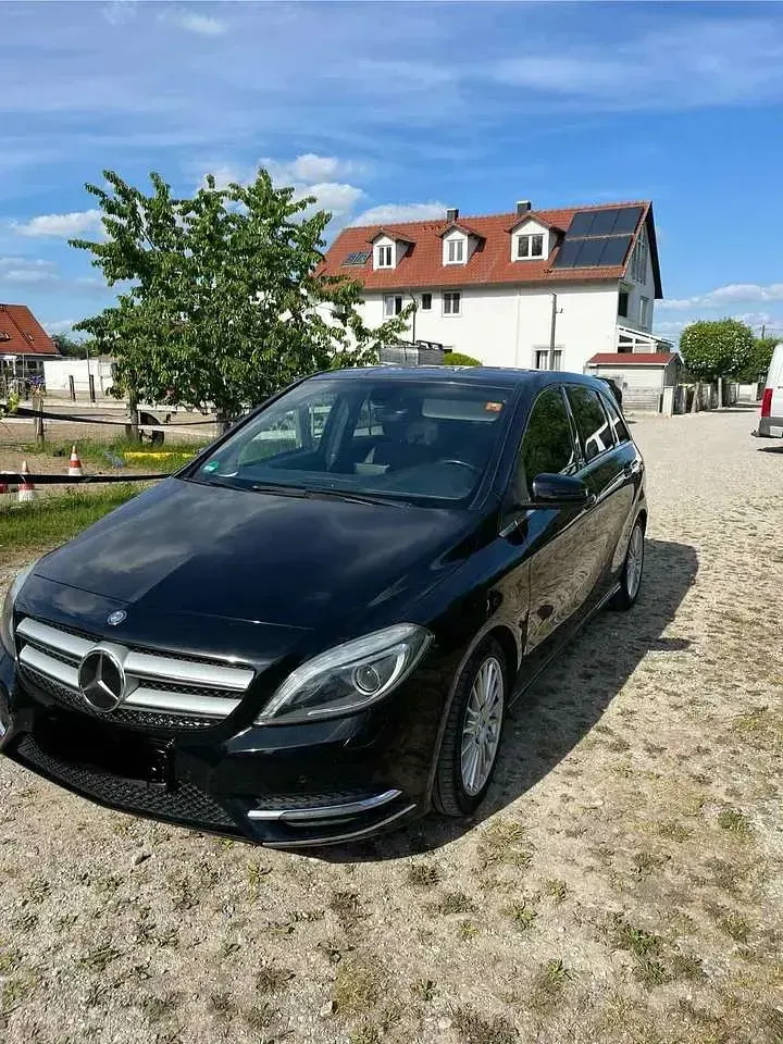 Gebraucht Mercedes B220 170 PS (125 kW) 2014 Kleinwagen