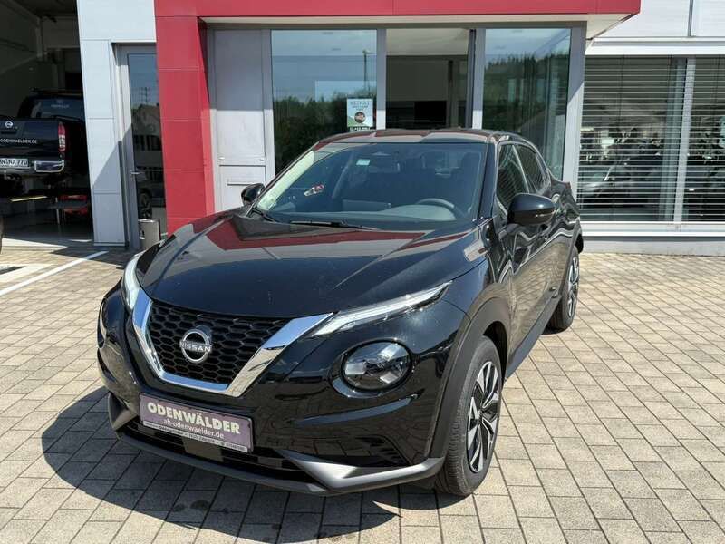 Pearlblack Neu 2024 Nissan Juke Acenta SUV | 19.977 € (Guter Preis) - Bild 1/4