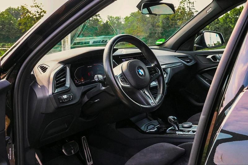 Gebraucht BMW M135 306 PS (225 kW) 2020 Schwarz Kleinwagen