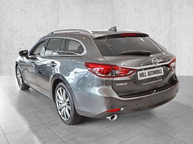 Gebraucht Mazda 6 Exclusive 194 PS (142 kW) 2024 Grau Limousine