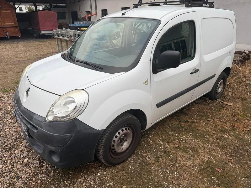 Weiß Gebraucht 2010 Renault Kangoo Van / Kleinbus | 1.999 € (Guter Preis) - Bild 1/4