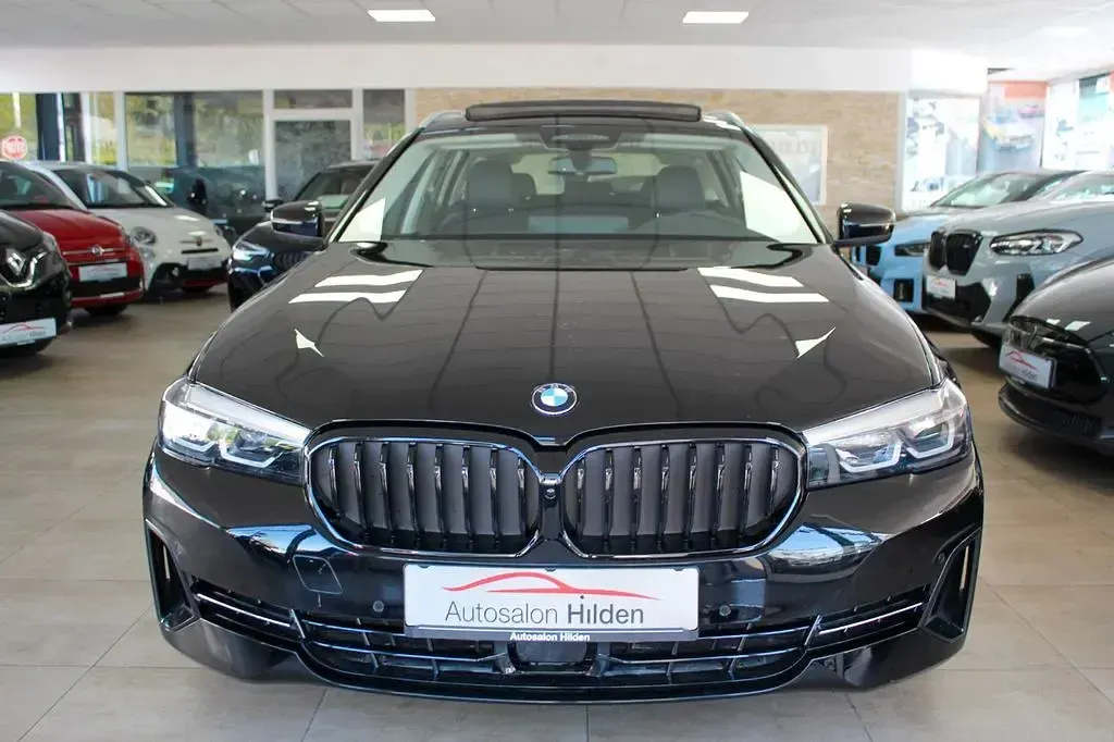 Gebraucht BMW 520 190 PS (139 kW) 2022 Schwarz ii Limousine