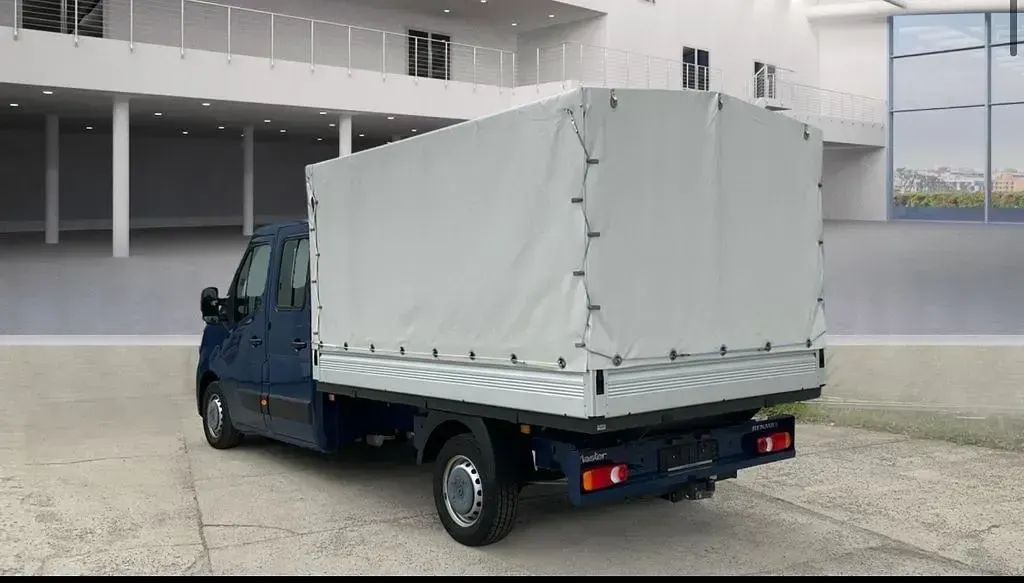 Gebraucht Renault Master 145 PS (106 kW) 2023 Blau Van / Kleinbus