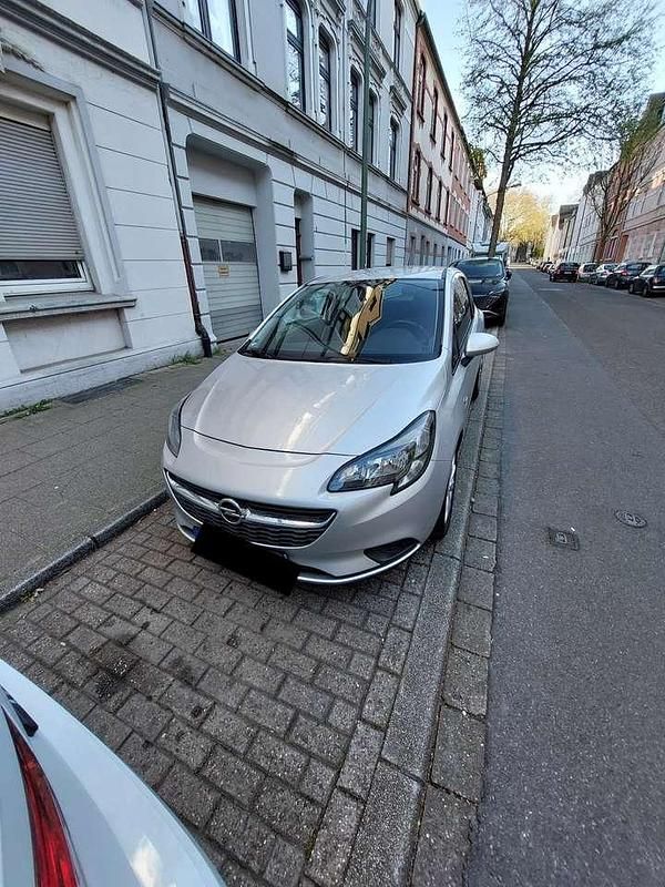 Silber Gebraucht 2016 Opel Corsa drive Limousine | 5.999 € (Guter Preis) - Bild 1/4