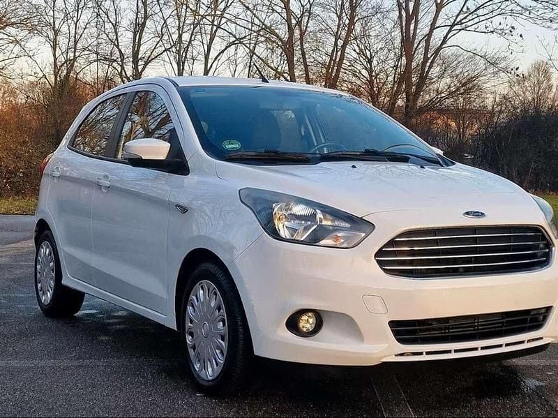 Second-hand Ford Ka 69 CP (50 kW) 2016 Berlinǎ