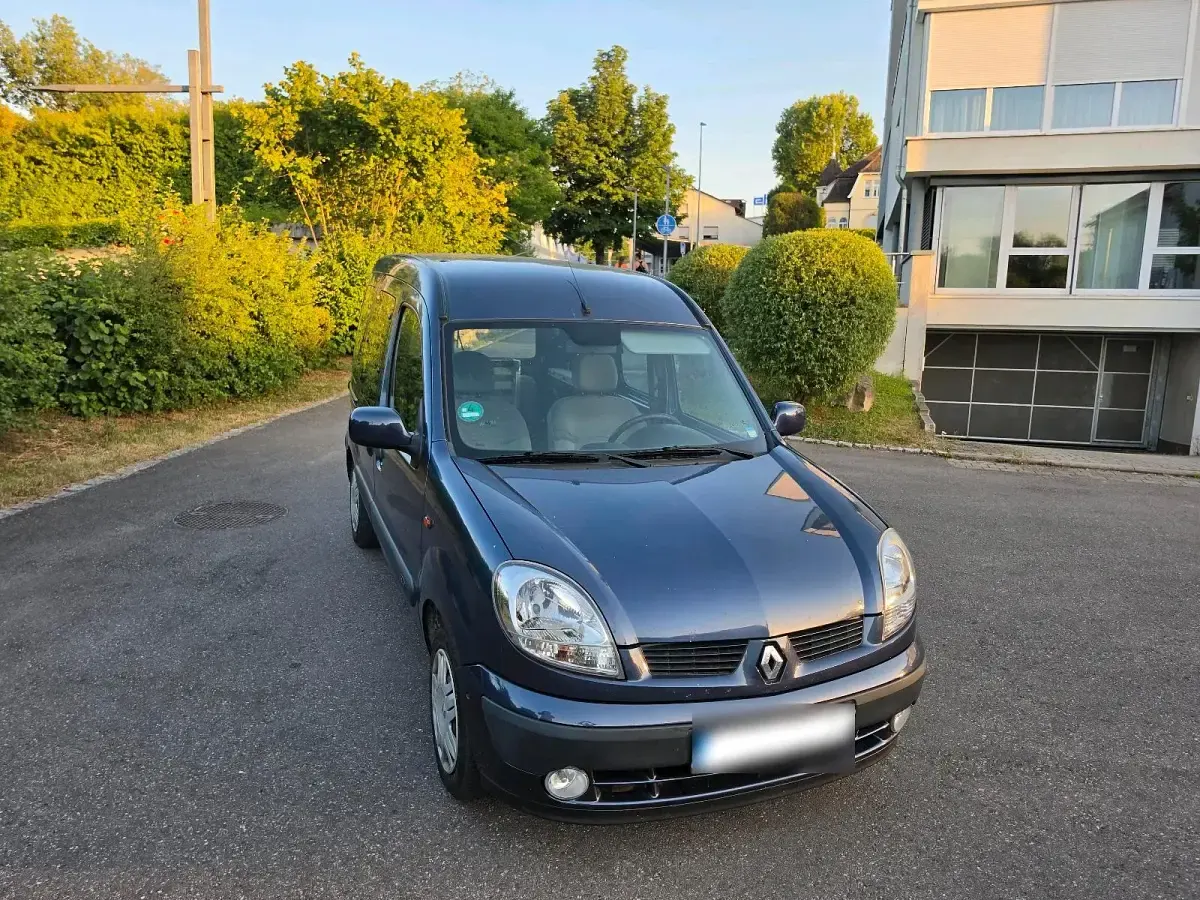 Gebraucht Renault Kangoo 95 PS (69 kW) 2004 Violet Van / Kleinbus