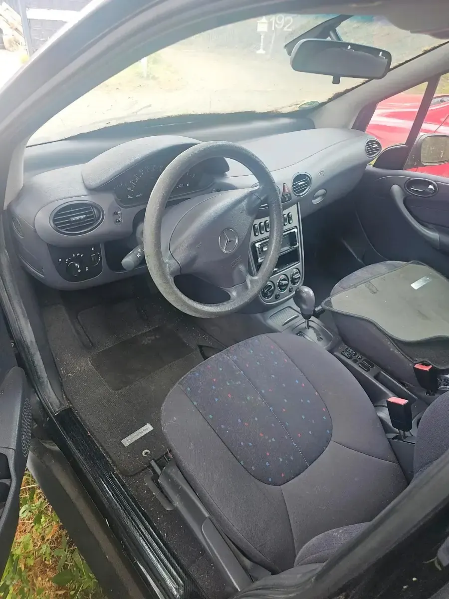 Gebraucht Mercedes A140 2026 Schwarz Kleinwagen