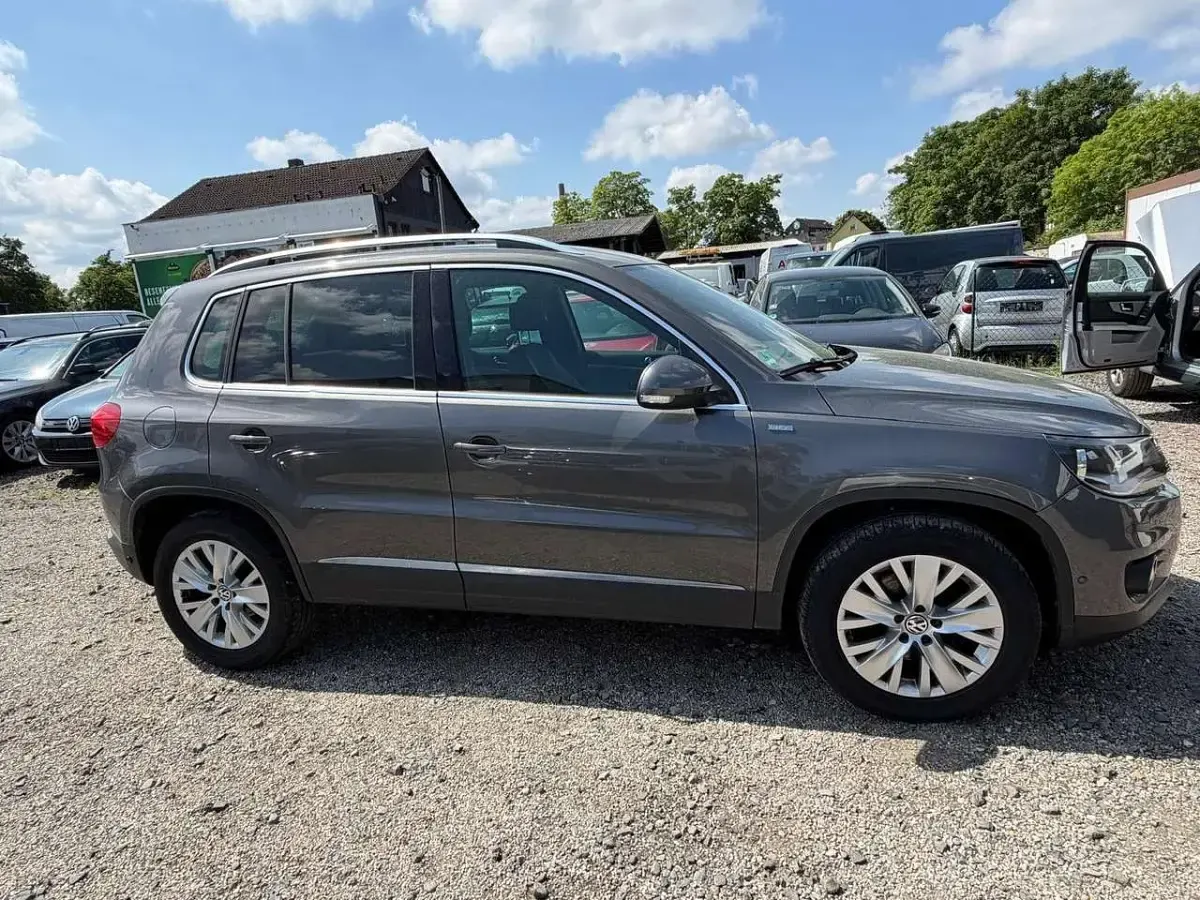 Gebraucht VW Tiguan Life 177 PS (130 kW) 2013 Pepper grey metallic SUV