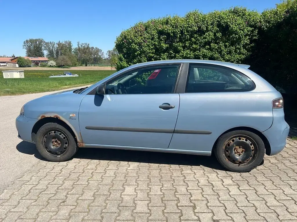 Second-hand Seat Ibiza 60 CP (44 kW) 2007 Albastru Hatchback