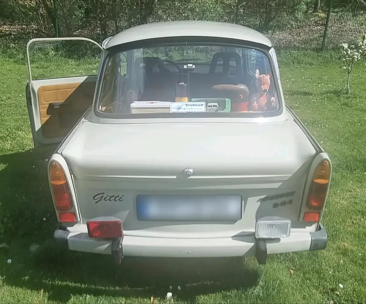Gebraucht Trabant 601 26 PS (19 kW) 1988 Grau Kleinwagen