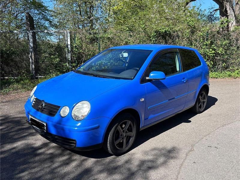 Gebraucht VW Polo Cricket 54 PS (39 kW) 2004 Blau Kleinwagen
