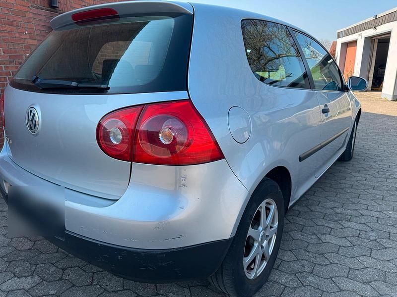 Gebraucht VW Golf V 75 PS (55 kW) 2005 Silber Kleinwagen