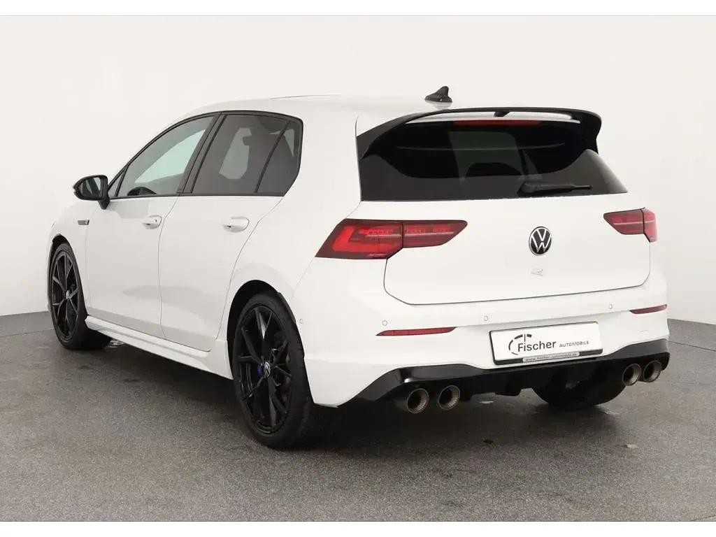Gebraucht VW Golf VIII R 333 PS (244 kW) 2024 Weiss Limousine