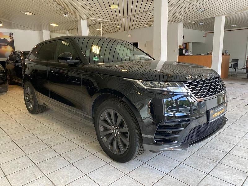 Schwarz Gebraucht 2018 Land Rover Range Rover Velar R-Dynamic SUV | 26.950 € (Fairer Preis) - Bild 1/4