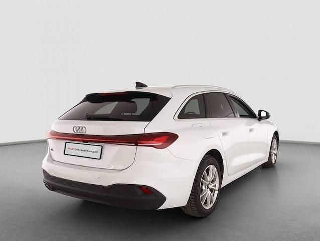 Second-hand Audi A5 204 CP (150 kW) 2025 Alb Break