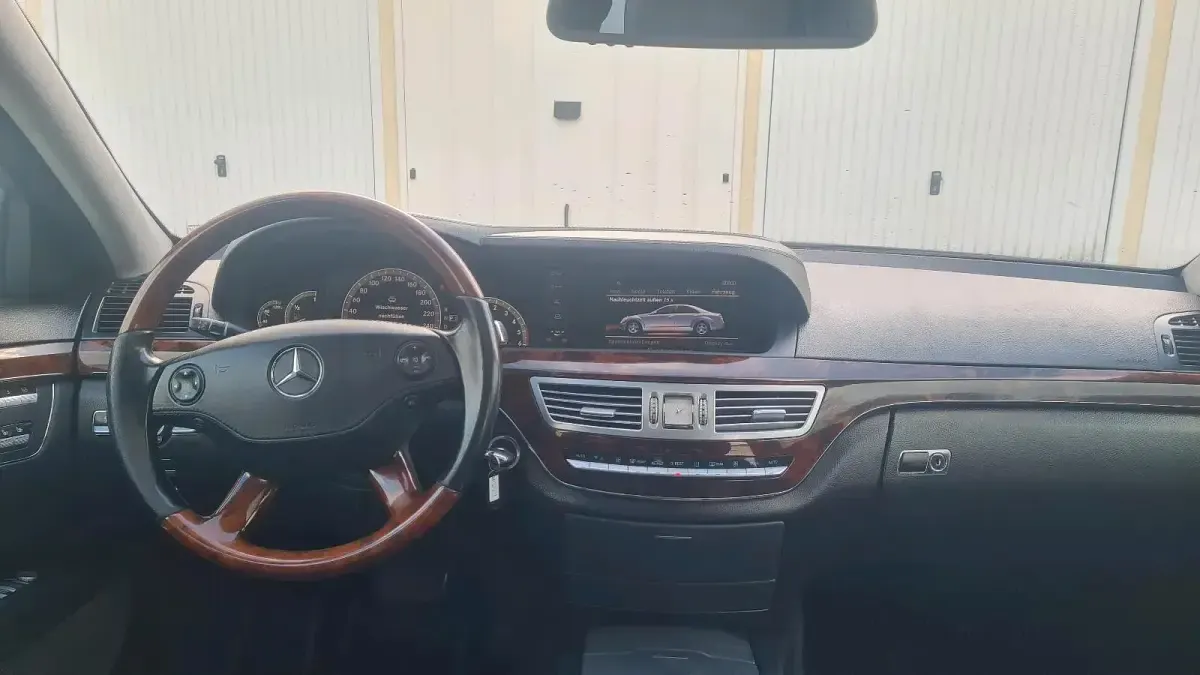 Gebraucht Mercedes S320 235 PS (172 kW) 2007 Schwarz Limousine