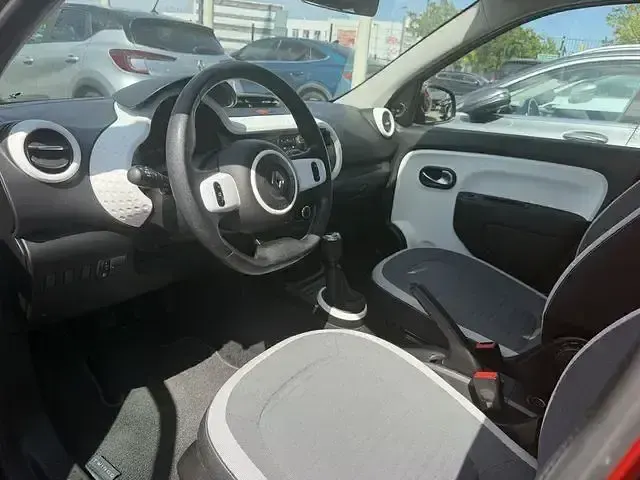 Gebraucht Renault Twingo LIMITED 65 PS (47 kW) 2021 Rot Kleinwagen