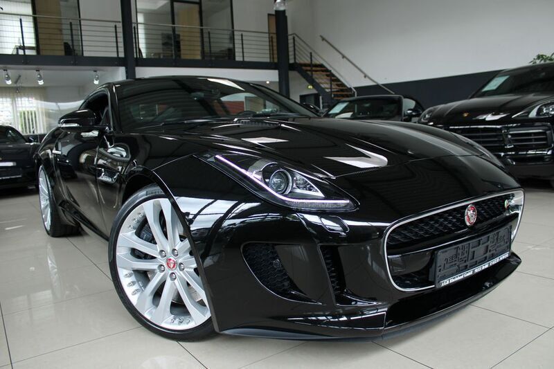 Ultimateblack** Gebraucht 2017 Jaguar F-Type S Coupé | 38.600 € (Superpreis) - Bild 1/4