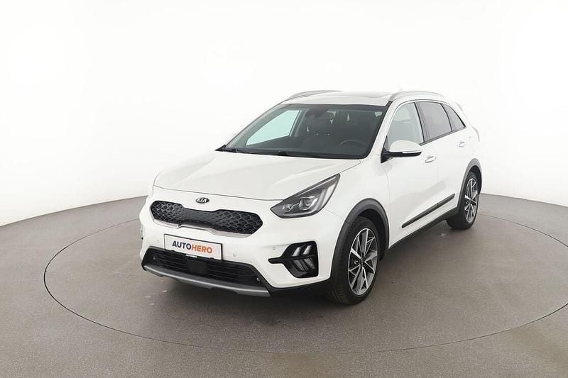 Weiß Gebraucht 2020 Kia Niro Spirit SUV | 20.350 € (Guter Preis) - Bild 1/3