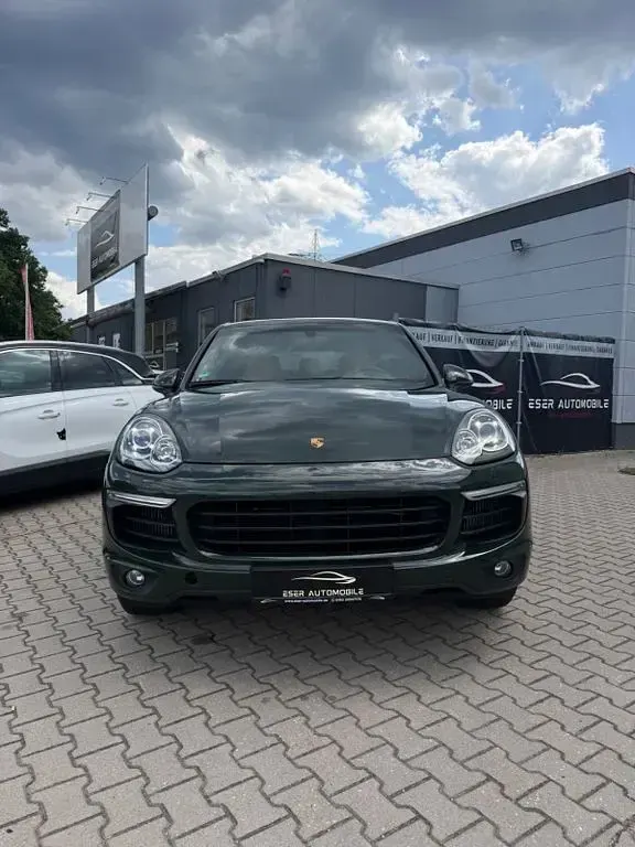Gebraucht Porsche Cayenne S Diesel 385 PS (283 kW) 2016 Grün SUV