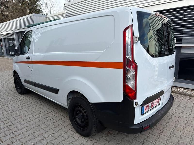 Gebraucht Ford Transit Custom Trend 105 PS (77 kW) 2018 Weiß Van / Kleinbus