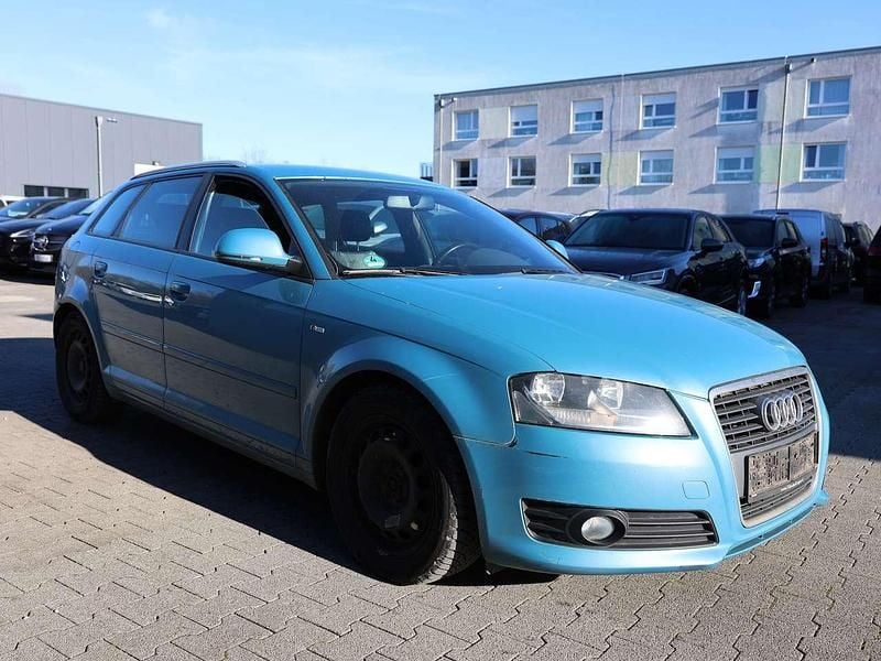 Usado Audi A3 S-Line 170 HP (125 kW) 2010 Azul Citadino