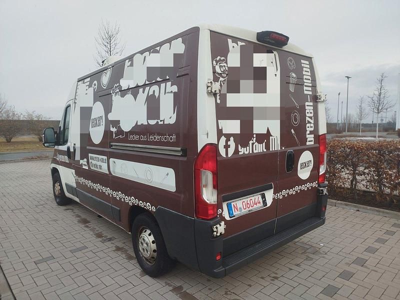 Gebraucht Peugeot Boxer 131 PS (96 kW) 2016 Weiß Van