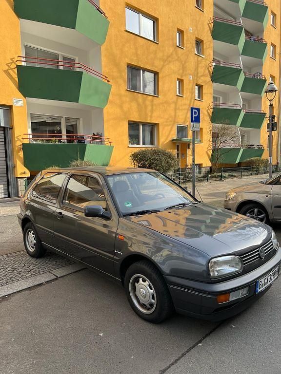Gebraucht VW Golf III 75 PS (55 kW) 1993 Grau Kleinwagen