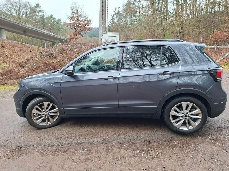 Grau Gebraucht 2024 VW T-Cross Life SUV | 22.200 € (Superpreis) - Bild 1/4