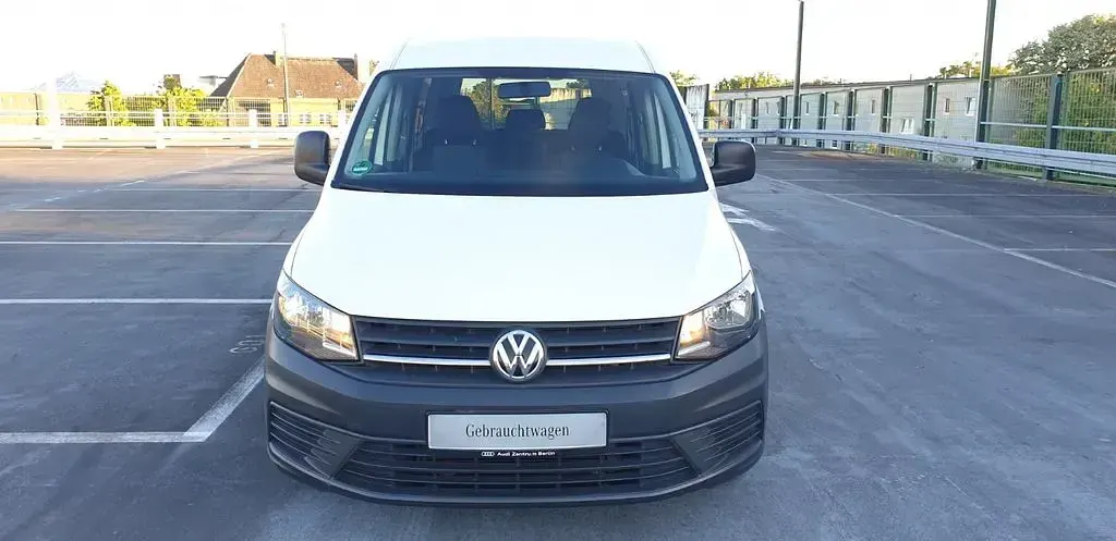 Gebraucht VW Caddy Maxi 102 PS (75 kW) 2016 Weiß Van / Kleinbus