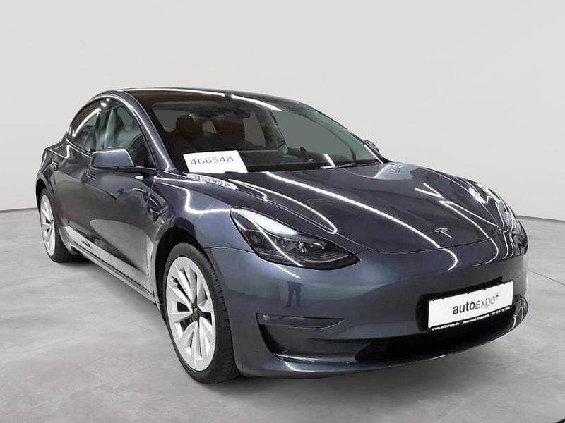 Gebraucht Tesla Model 3 365 kW (497 PS) 2022 Midnight silver metallic Limousine