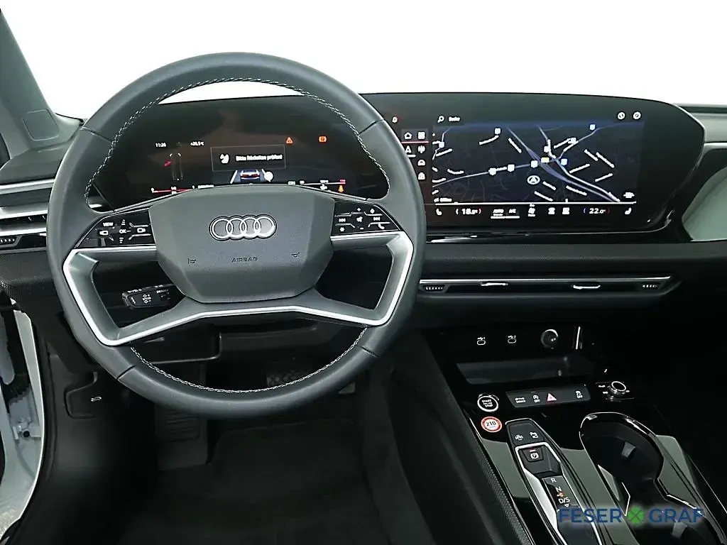 Gebraucht Audi A5 Sport 204 PS (150 kW) 2025 Gletscherweiß Limousine