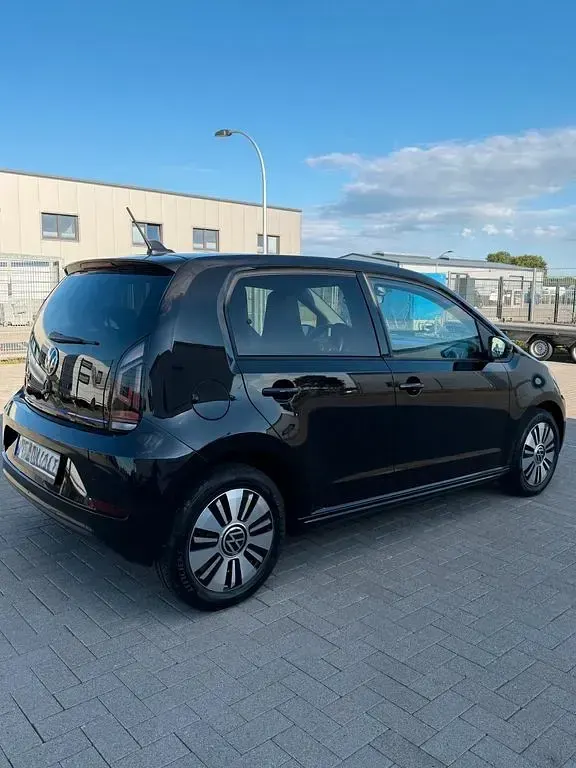 Gebraucht VW e-up! 61 kW (83 PS) 2022 Schwarz Kleinwagen