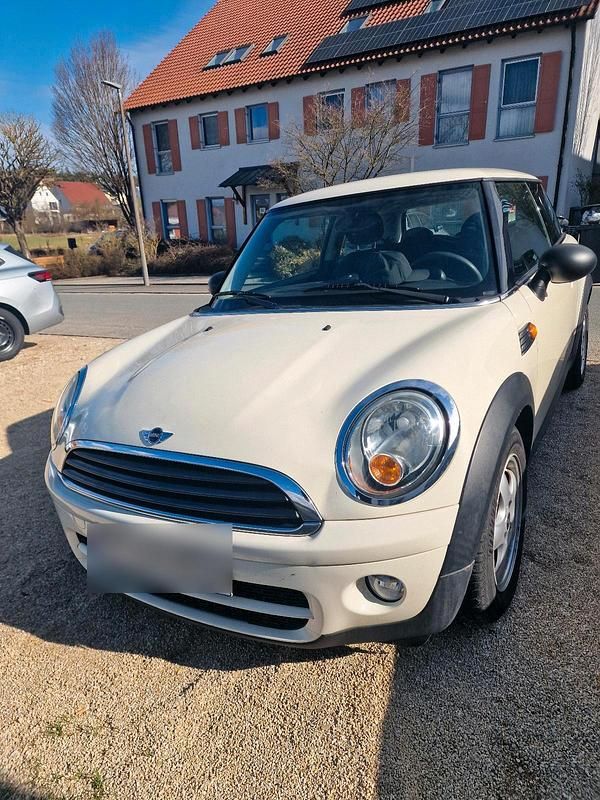 Gebraucht Mini Cooper 90 PS (66 kW) 2010 Kleinwagen