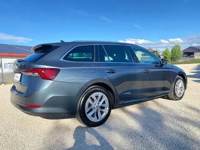 Gebraucht Skoda Octavia Style 150 PS (110 kW) 2021 Grau Kombi