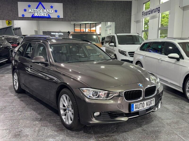 Gebraucht BMW 330 Comfort Edition 258 PS (189 kW) 2015 Braun Kombi