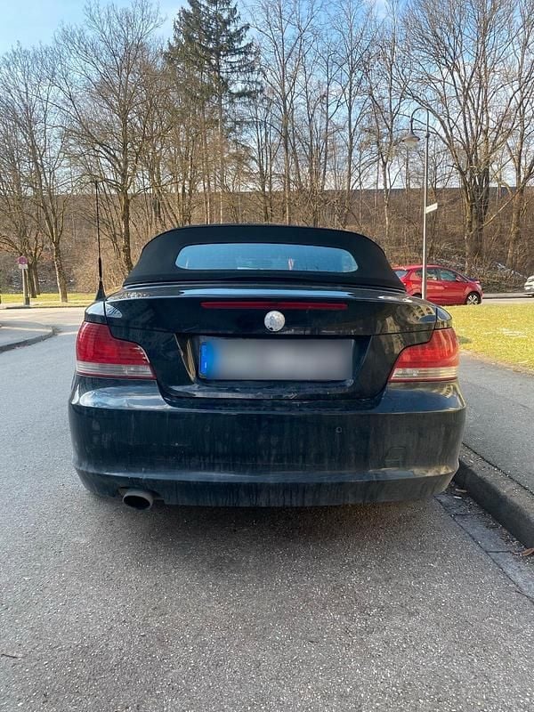 Gebraucht BMW 120 Cabriolet 170 PS (125 kW) 2008 Schwarz Cabrio