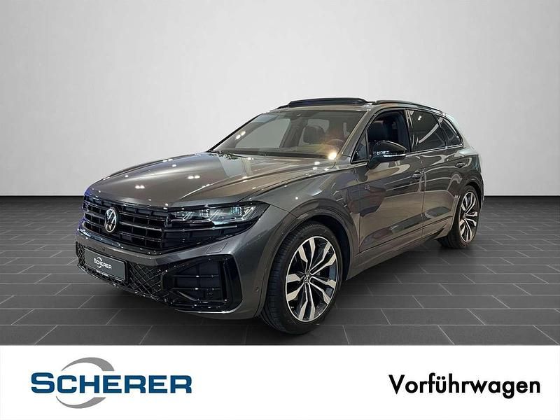 Grau Gebraucht 2025 VW Touareg R-line SUV | 82.990 € (Fairer Preis) - Bild 1/4