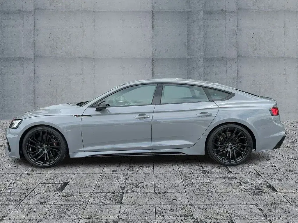 Gebraucht Audi RS5 Sportback Ambiente 450 PS (330 kW) 2023 Nardograu Limousine