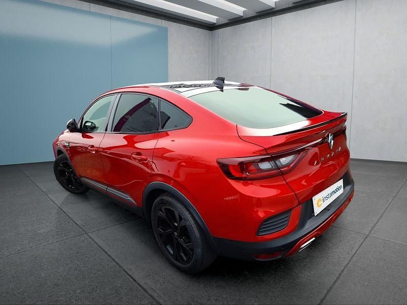 Gebraucht Renault Arkana 158 PS (116 kW) 2023 Rot SUV